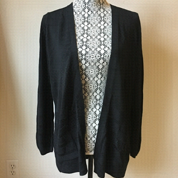 per Una open front cardigan no buttons. Pockets at hip - Picture 1 of 6